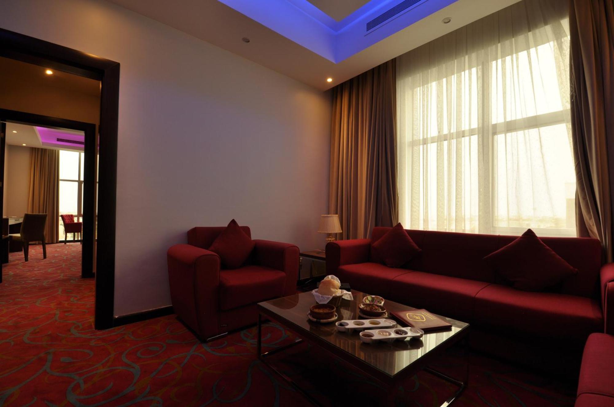 Rozaio Hotel Jeddah Exterior photo
